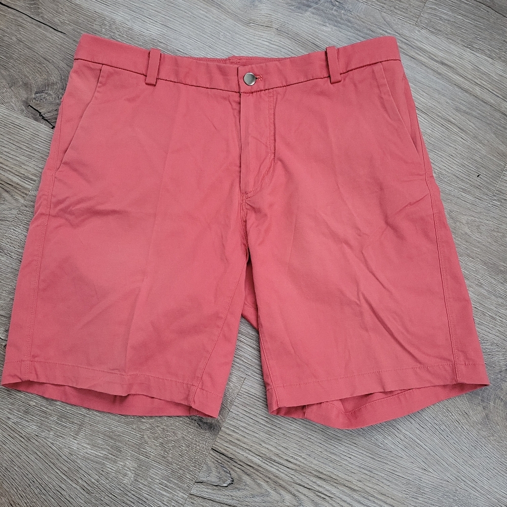 Lululemon Commission Short, Mens 36, Red/Salmon Color
